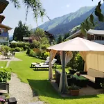 컨트리하우스 Gaestehaus Buechele Kleinwalsertal Hirschegg (Vorarlberg)