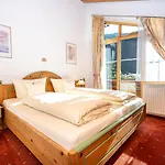 Gaestehaus Buechele Kleinwalsertal Country house Hirschegg (Vorarlberg)