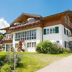 Gaestehaus Buechele Kleinwalsertal Country house *