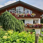 Gaestehaus Buechele Kleinwalsertal *