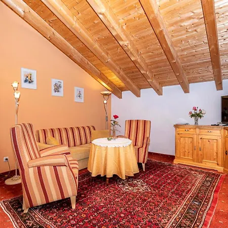 Gaestehaus Buechele Hirschegg (Vorarlberg)