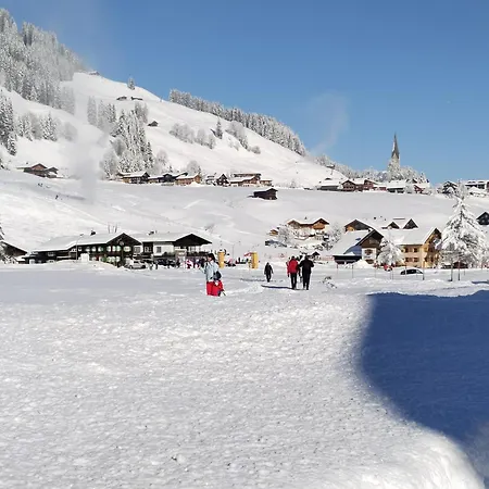 Gaestehaus Buechele Kleinwalsertal *