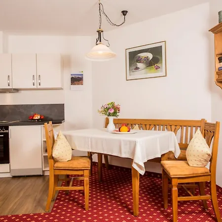 Gaestehaus Buechele Kleinwalsertal Lantställe