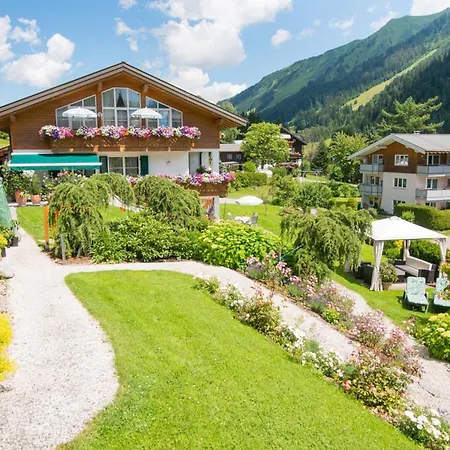 Gaestehaus Buechele Kleinwalsertal *