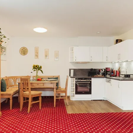 Gaestehaus Buechele Kleinwalsertal Gospodarstwo wiejskie *