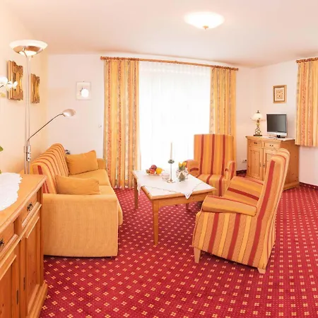 Gaestehaus Buechele Kleinwalsertal Landhuis